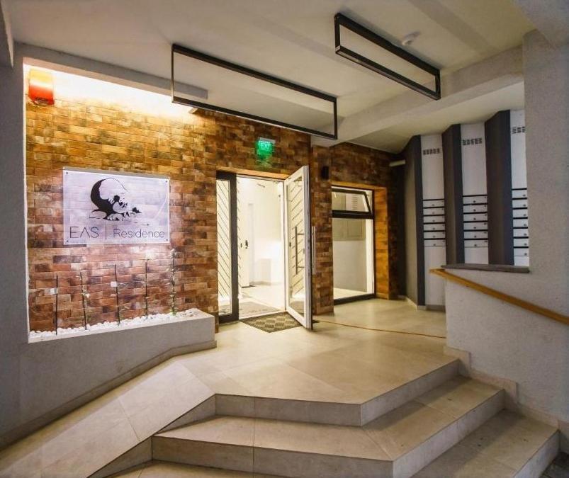 Charlotte Piata Unirii - Free Private Parking 2Bedrooms Apartment Oradea Ngoại thất bức ảnh