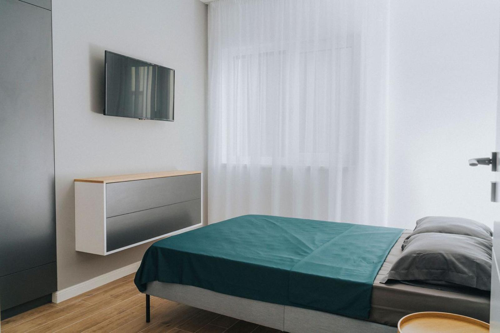 Charlotte Piata Unirii - Free Private Parking 2Bedrooms Apartment Oradea Ngoại thất bức ảnh