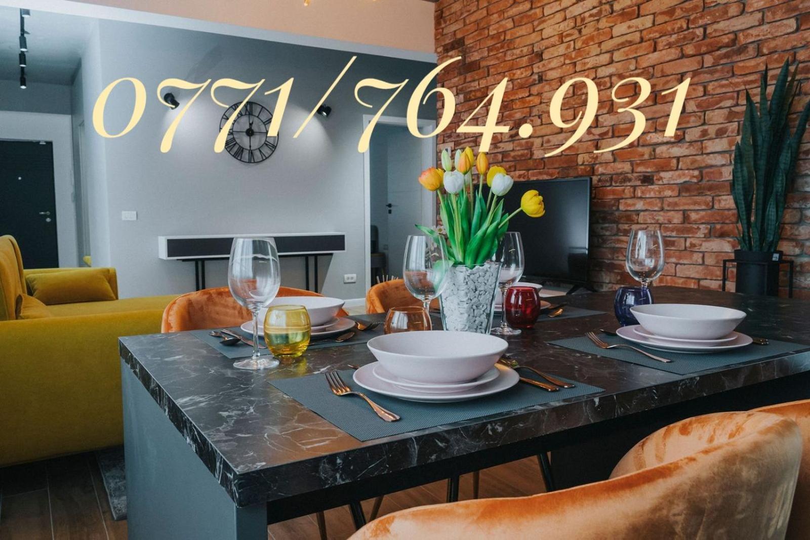 Charlotte Piata Unirii - Free Private Parking 2Bedrooms Apartment Oradea Ngoại thất bức ảnh